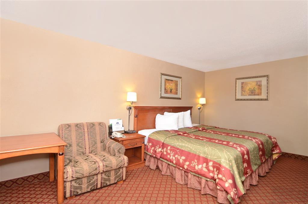 Americas Best Value Inn Crosstimbers Stephenville Room photo